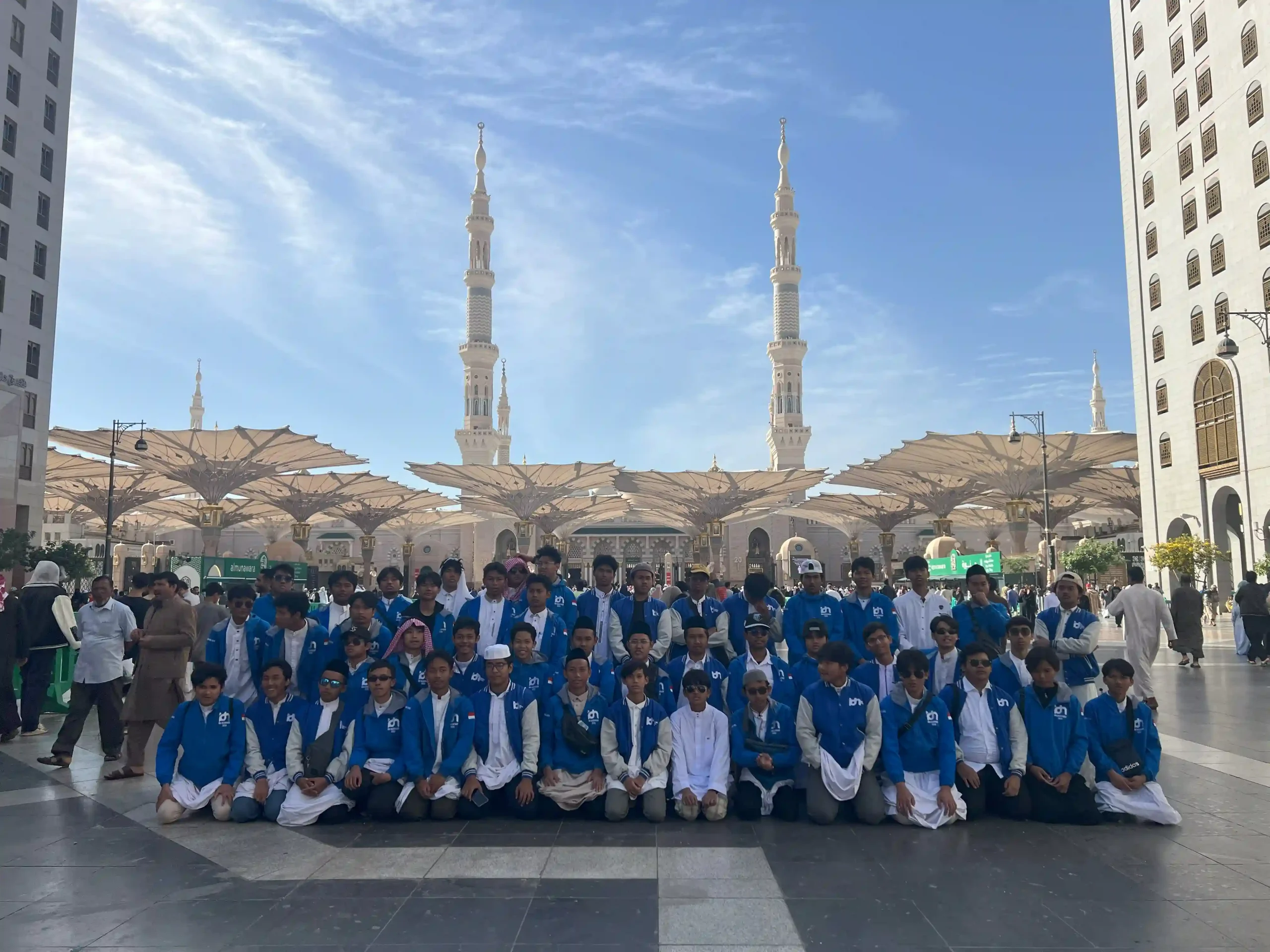 Santri IDN Backpacker Umroh Mandiri