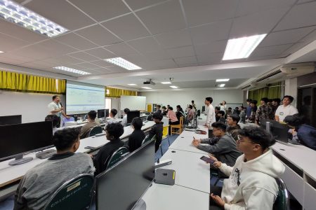 Santri SMK IDN dari jurusan IT (TKJ, RPL, DKV) keliling 3 negara dalam program terbaik di IDN Boarding School: IDN Backpacker