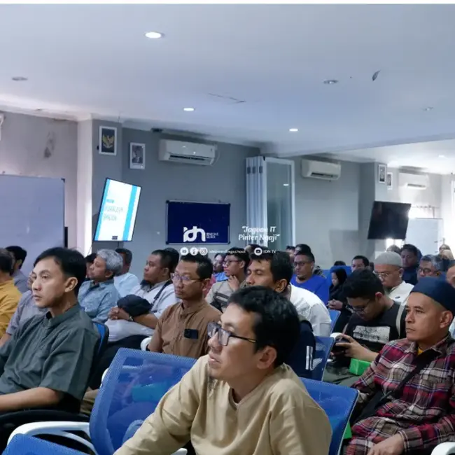 Pertemuan orang tua dan siswa baru IDN