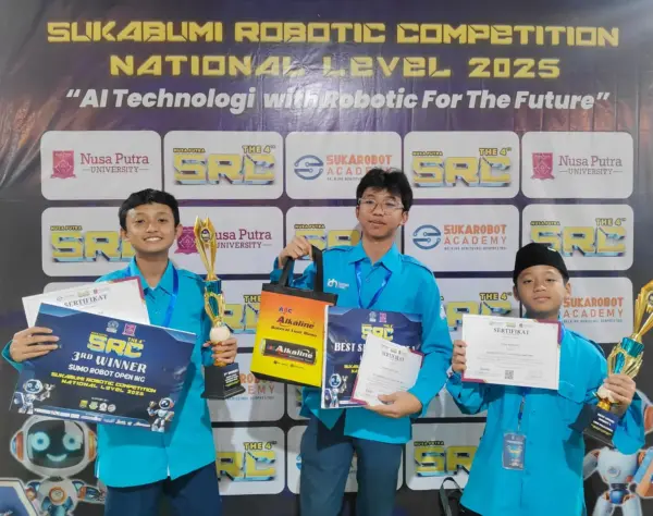 Santri SMP IDN Jonggol raih Juara 3 Sumo 1Kg dan Best Speed Line Follower di Sukabumi Robotic Competition 2025