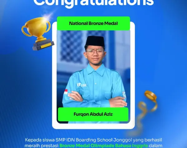 Santri SMP IDN Boarding School Jonggol Furqon Abdul Aziz Juara Olimpiade Bahasa Inggris POSN