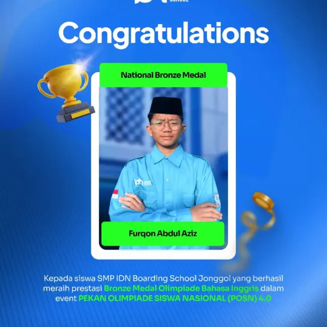 Santri SMP IDN Boarding School Jonggol Furqon Abdul Aziz Juara Olimpiade Bahasa Inggris POSN