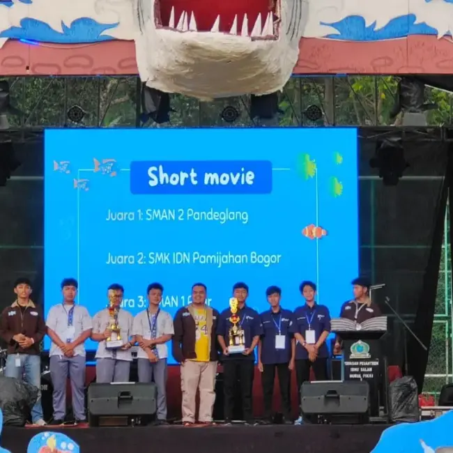 Santri SMK IDN Boarding School Pamijahan Juara 2 Short Movie Flight 225