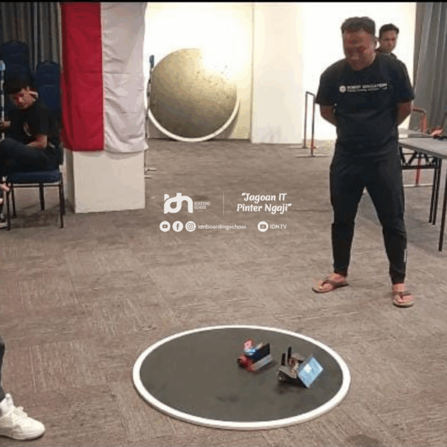 kompetisi robot sumo di rysc malaysia