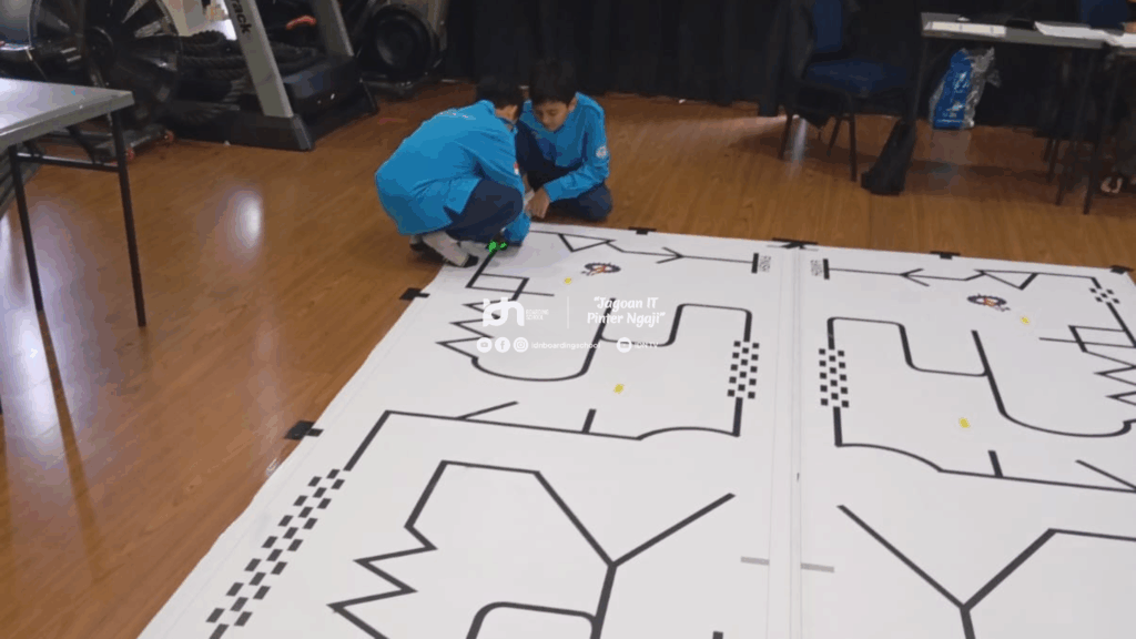 kompetisi robot line follower di rysc malaysia