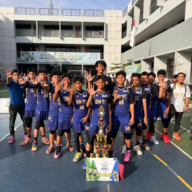Dokumentasi kemenangan Tim Basket IDNBS meraih Juara 1 EXALTA 2K25