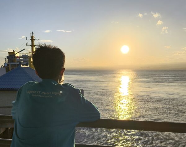 IDN Edurace Solo-Bali Naik Kapal